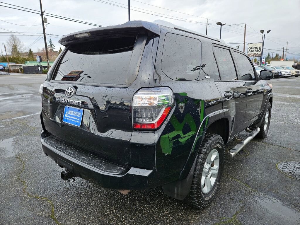 Used 2016 Toyota 4Runner SR5 image 5