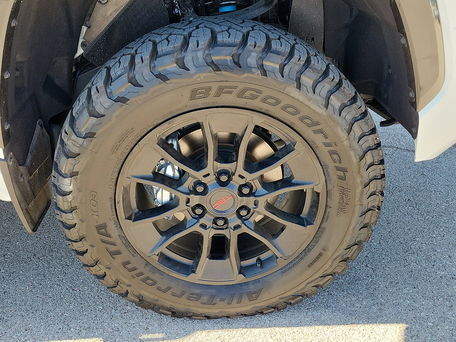 New 2025 Toyota Tundra 1794 Edition w/ TRD Off-Road Package AWD/4WD image 7