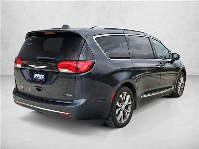 Used 2020 Chrysler Pacifica Limited FWD image 5