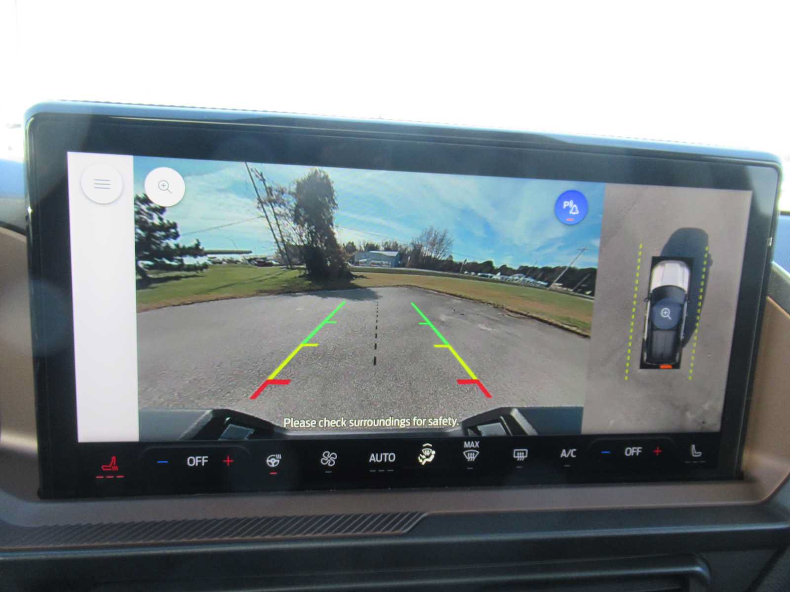 New 2025 Ford Bronco Sport Outer Banks w/ Outer Banks Tech Package+ AWD/4WD image 23