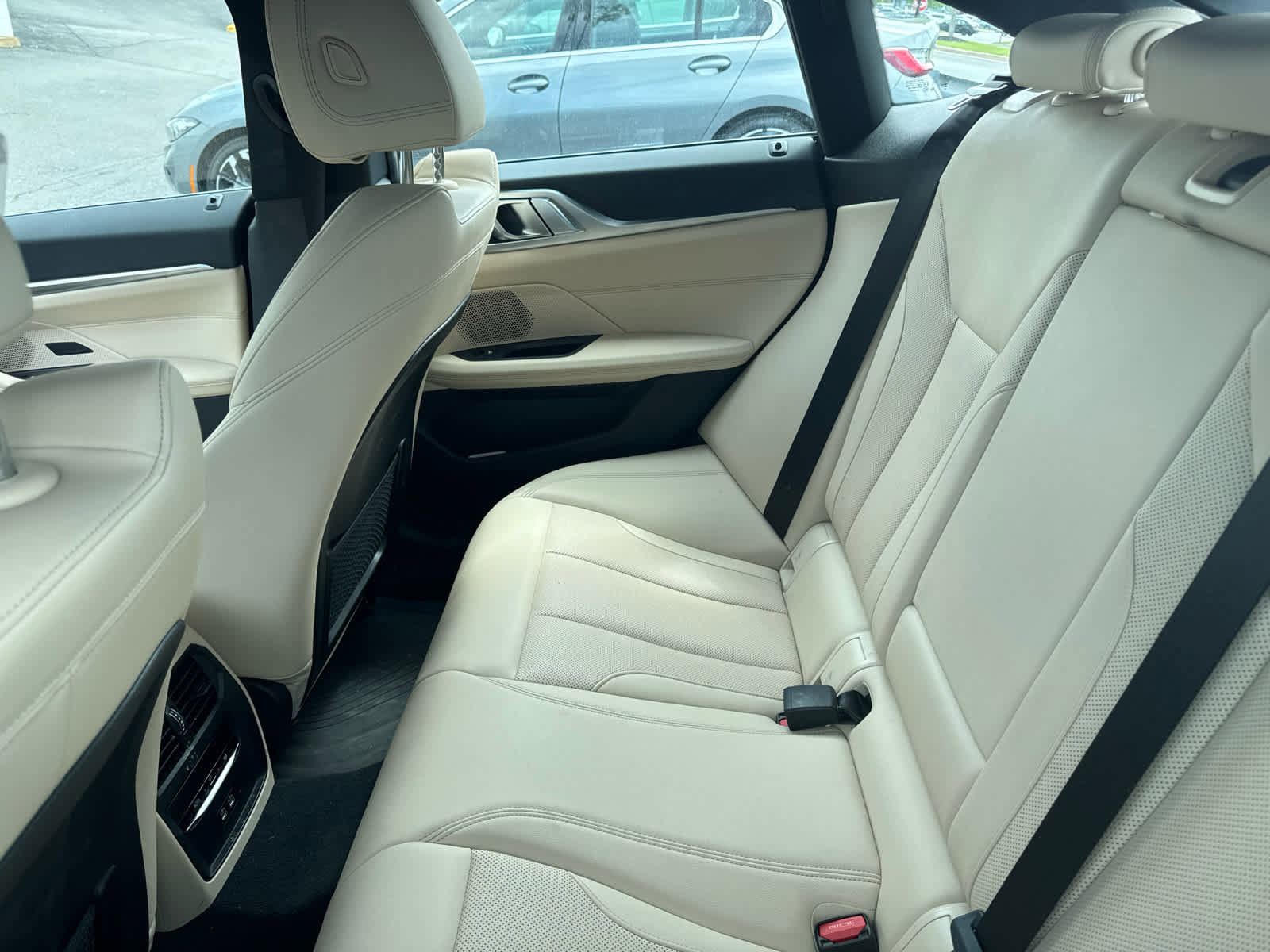Certified 2023 BMW i4 eDrive35 w/ Premium Package RWD image 9