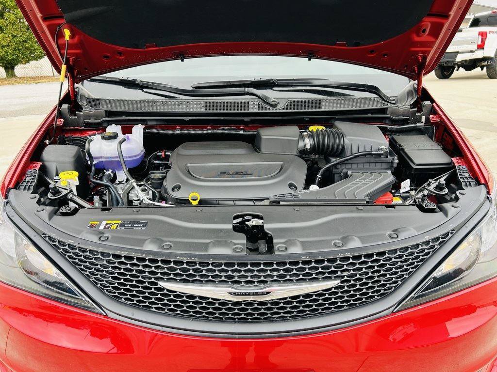 New 2026 Chrysler Voyager LX FWD image 44