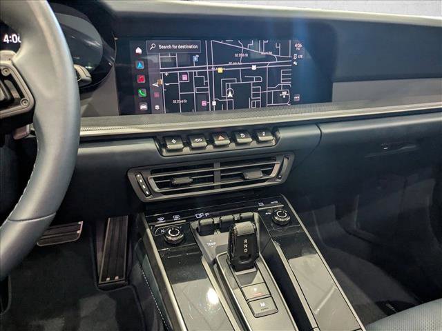 Used 2024 Porsche 911 Carrera T image 15