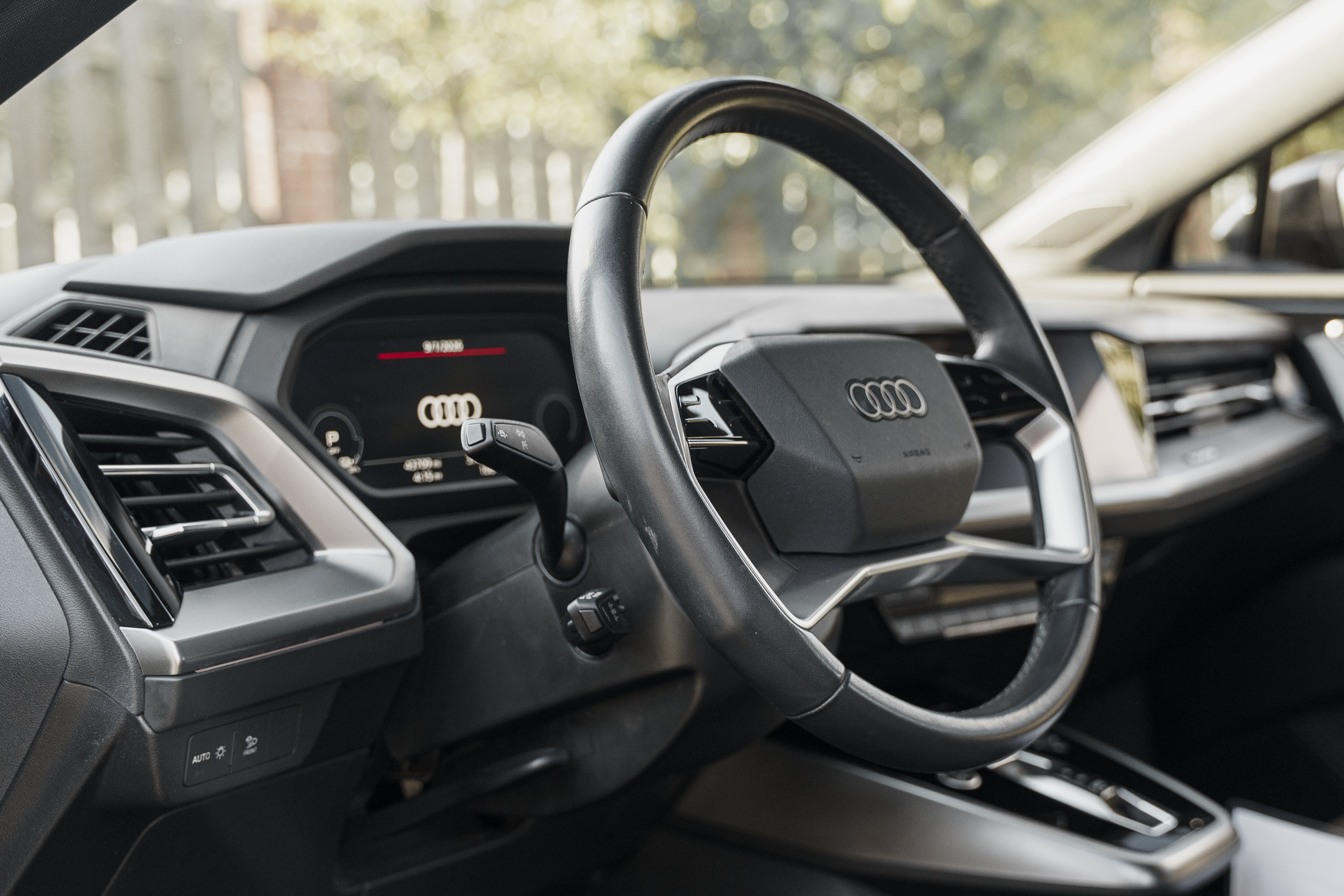 Certified 2023 Audi Q4 e-tron Prestige AWD/4WD image 7