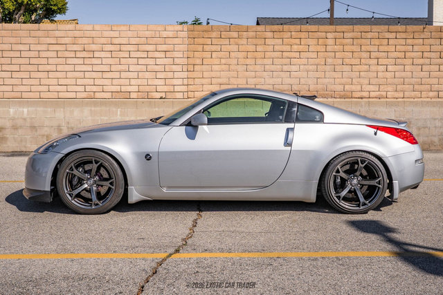 Used 2006 Nissan 350Z Coupe w/ (N93) Cargo Convenience Pkg image 3