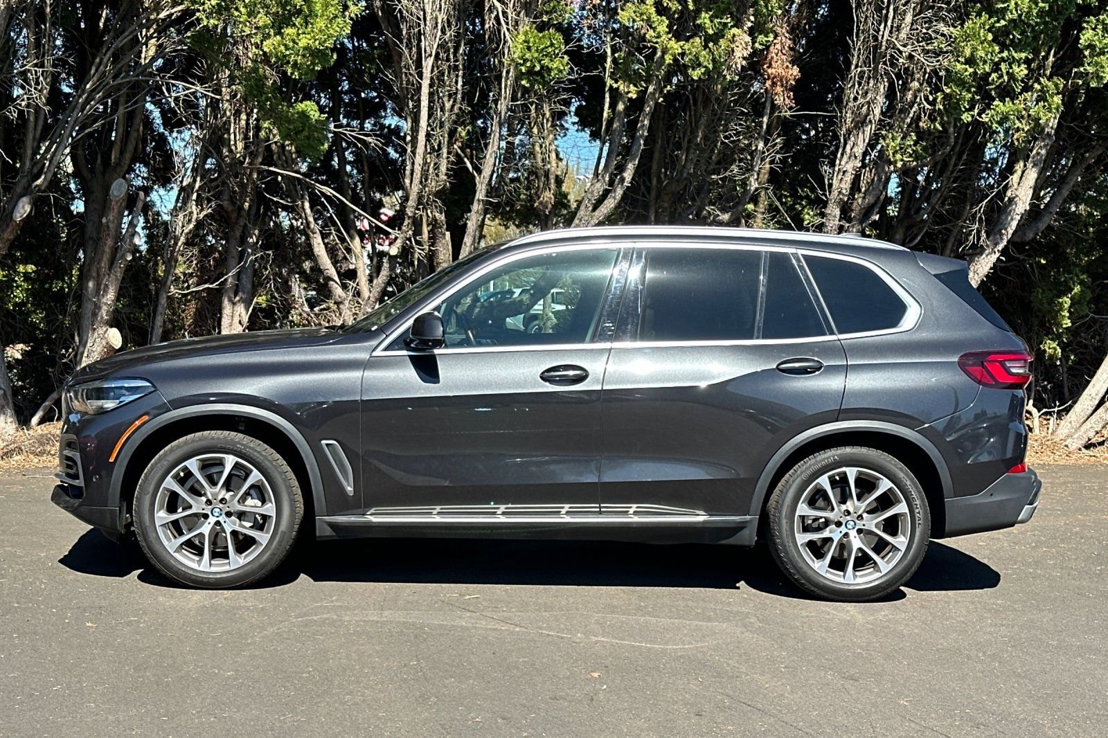 Used 2022 BMW X5 xDrive40i AWD/4WD image 7