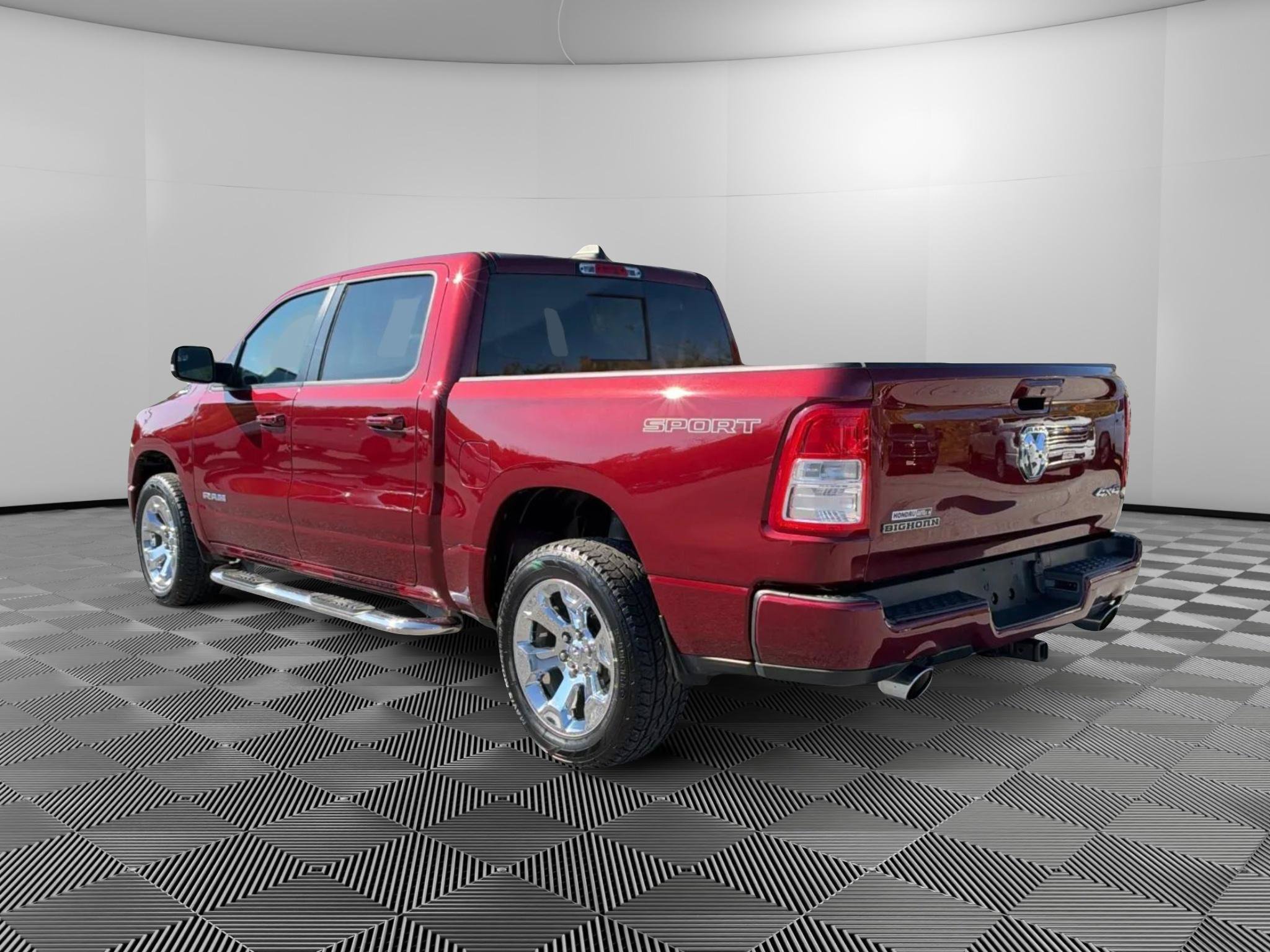 Used 2021 RAM 1500 Big Horn AWD/4WD image 3