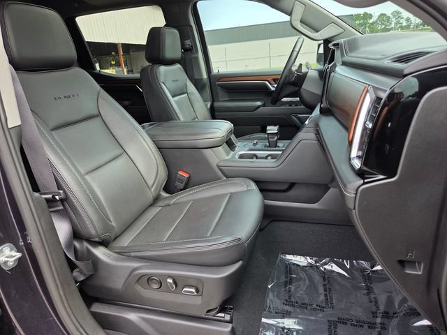 Used 2023 GMC Sierra 1500 Denali w/ Denali Reserve Package AWD/4WD image 17
