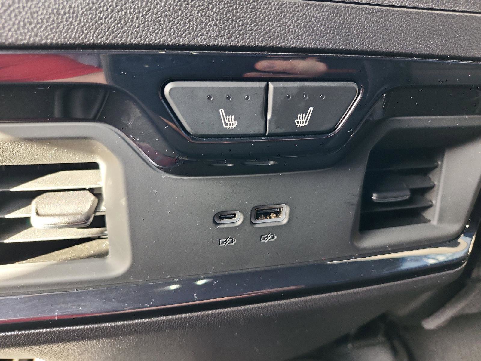 Used 2025 GMC Sierra 1500 AT4 w/ AT4 Premium Package image 14