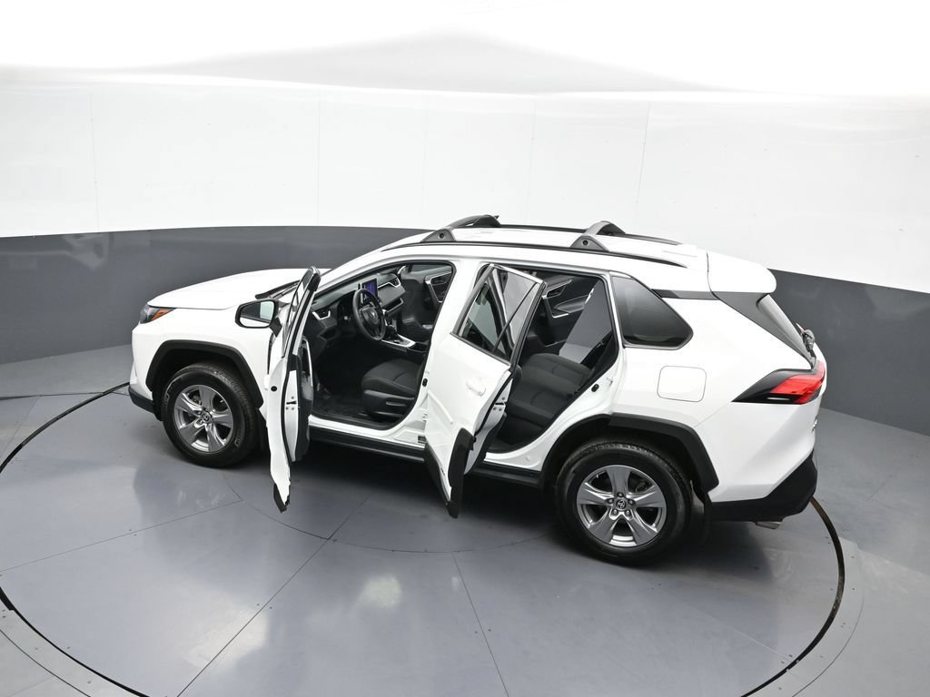 Certified 2024 Toyota RAV4 LE AWD/4WD image 43