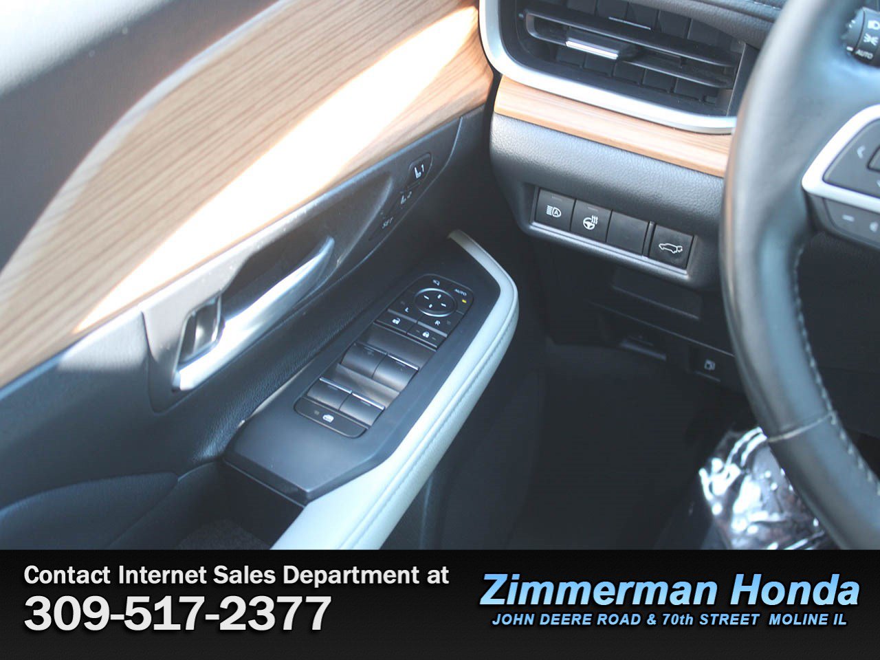 Used 2024 Toyota Grand Highlander AWD image 16