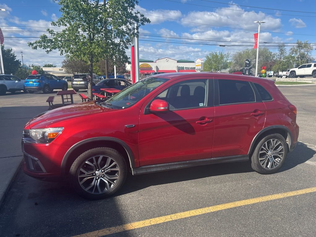 Used 2019 Mitsubishi Outlander Sport SE FWD image 9