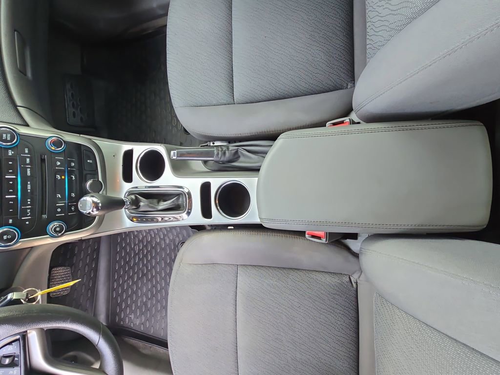 Used 2015 Chevrolet Malibu LS FWD image 25