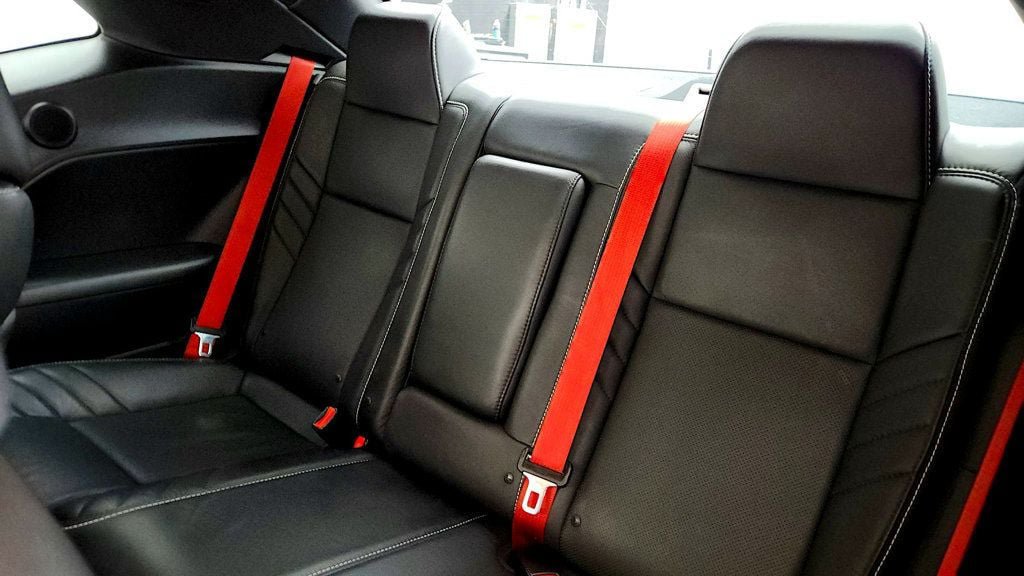 Used 2017 Dodge Challenger SRT Hellcat RWD image 22