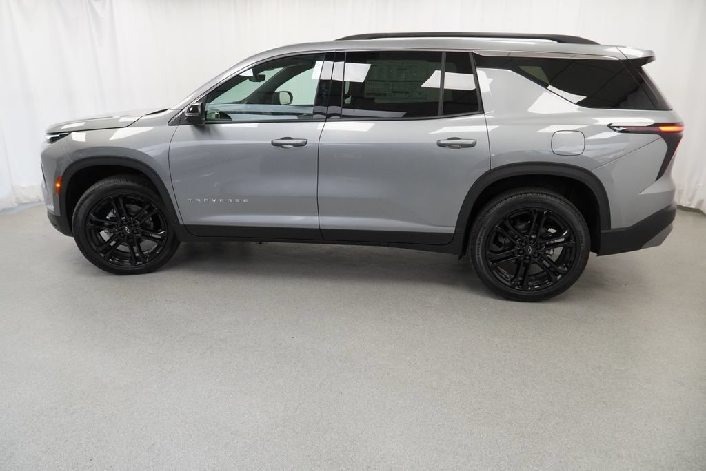 New 2026 Chevrolet Traverse LT w/ Driver Confidence Package AWD/4WD image 38