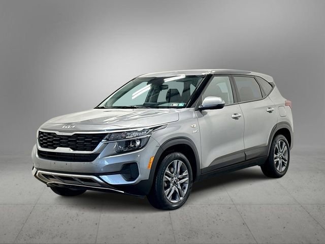 Used 2023 Kia Seltos LX AWD/4WD image 1