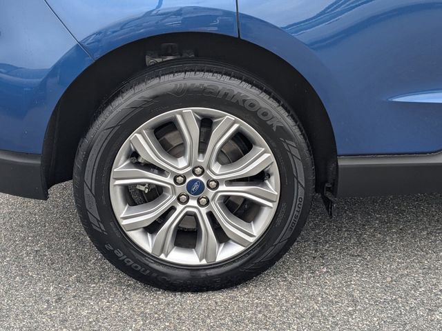 Certified 2022 Ford Edge Titanium AWD/4WD image 11