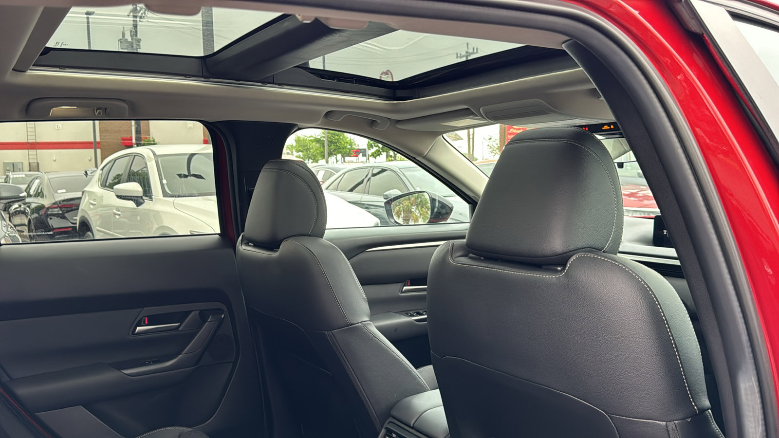 Used 2025 MAZDA CX-50 AWD 2.5 S w/ Weather Package image 21