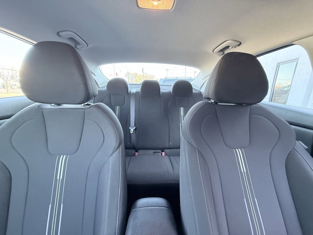Used 2024 Hyundai Elantra SEL image 23