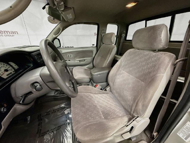 Used 2003 Toyota Tacoma 4x4 Xtracab V6 w/ Convenience Pkg image 17