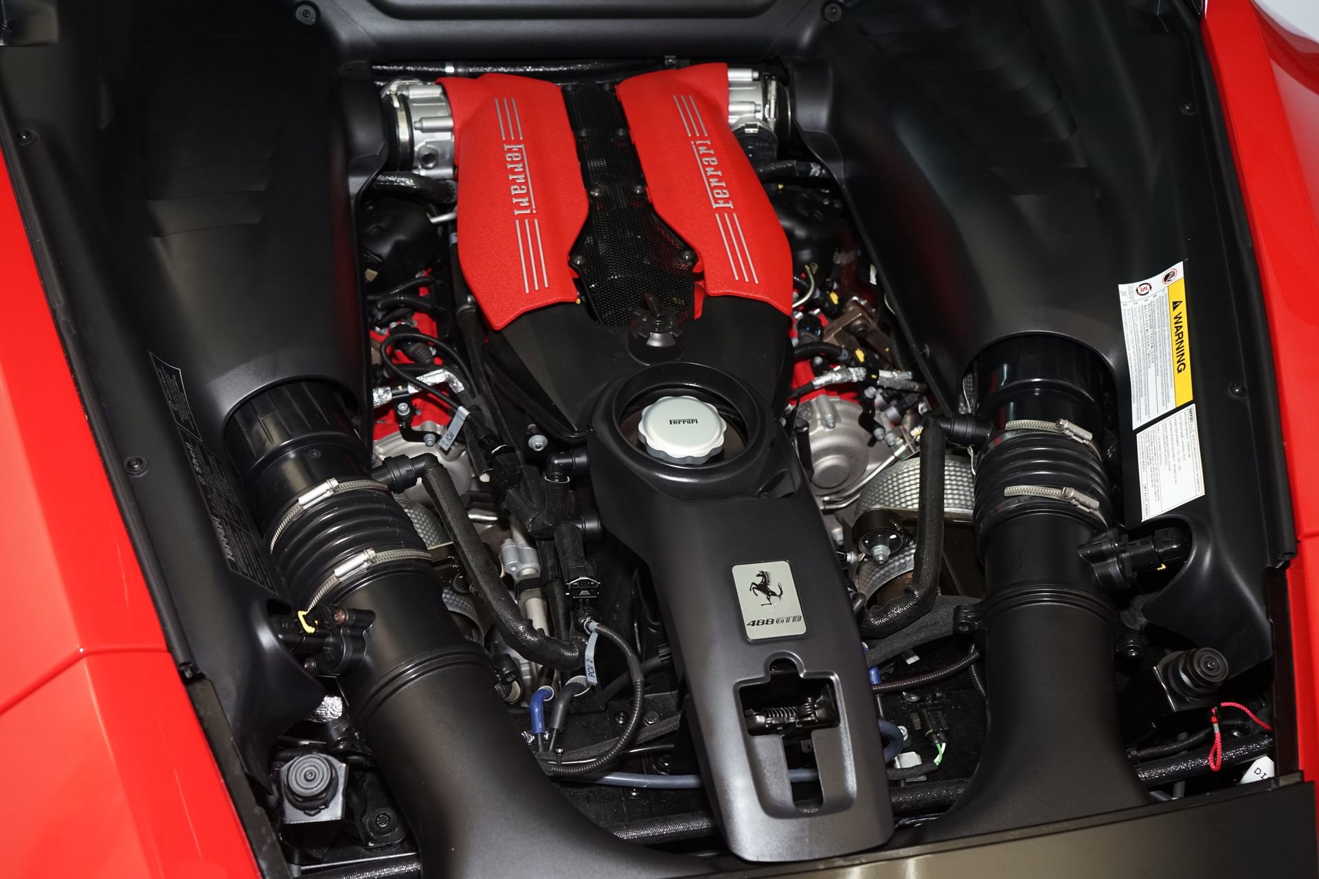 Used 2019 Ferrari 488 GTB image 27