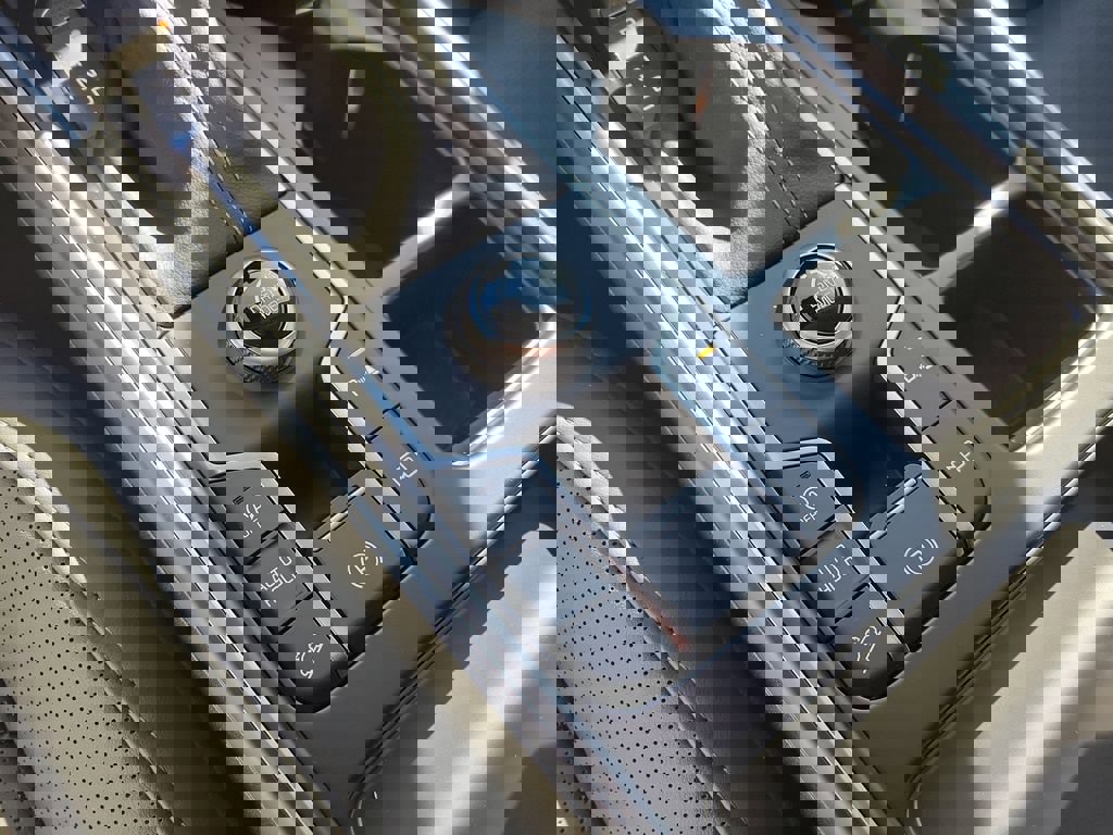 New 2026 Kia Sorento S w/ S Panoramic Sunroof Package image 42