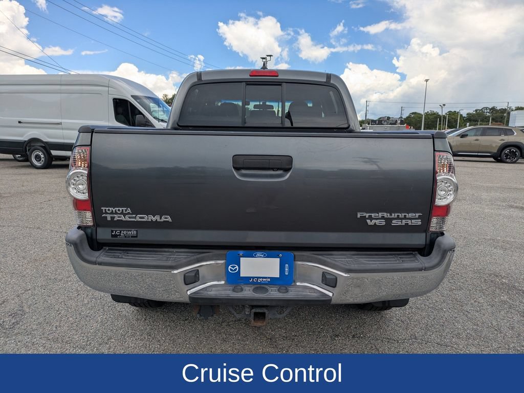 Used 2015 Toyota Tacoma PreRunner w/ SR5 Package RWD image 5