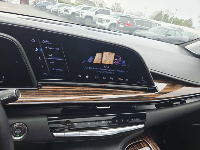 Used 2024 Cadillac Escalade Premium Luxury w/ Performance Package image 25