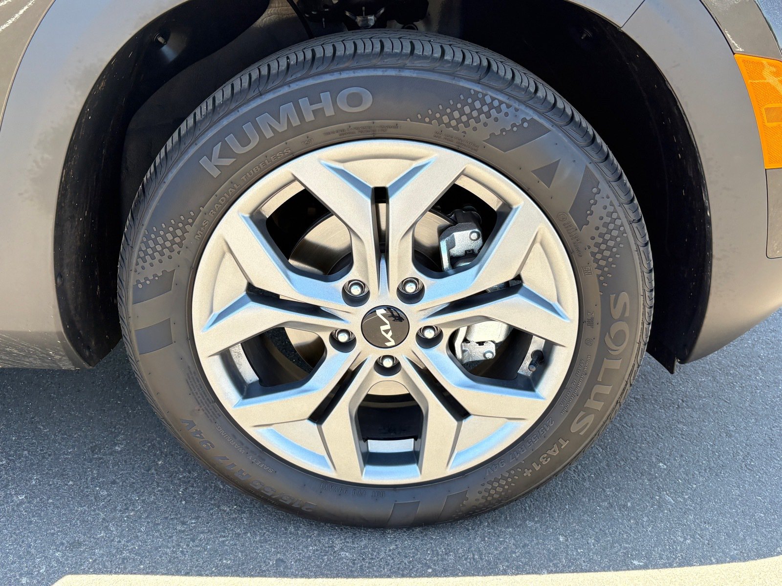Certified 2026 Kia Seltos LX FWD image 10