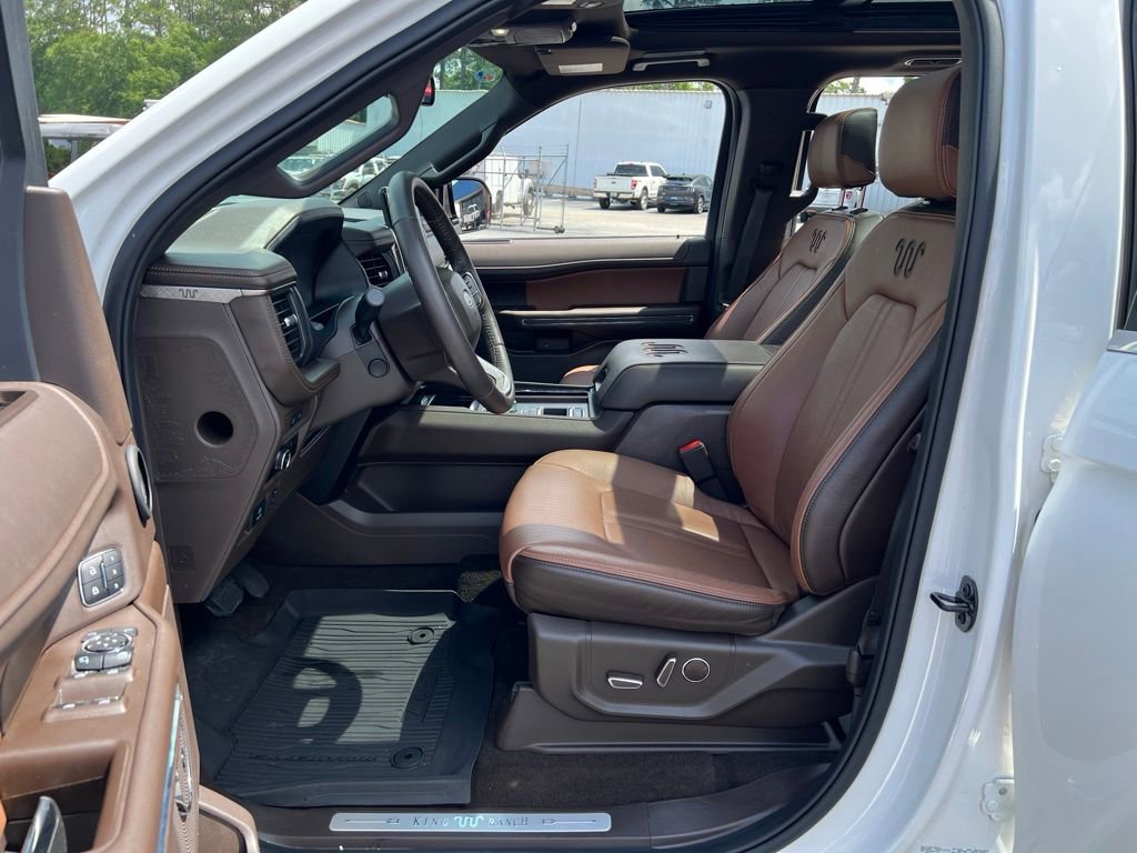 Used 2024 Ford Expedition King Ranch RWD image 15