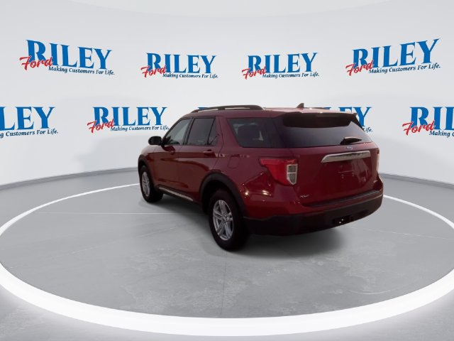 Certified 2022 Ford Explorer XLT w/ Class IV Trailer Tow Package AWD/4WD image 7