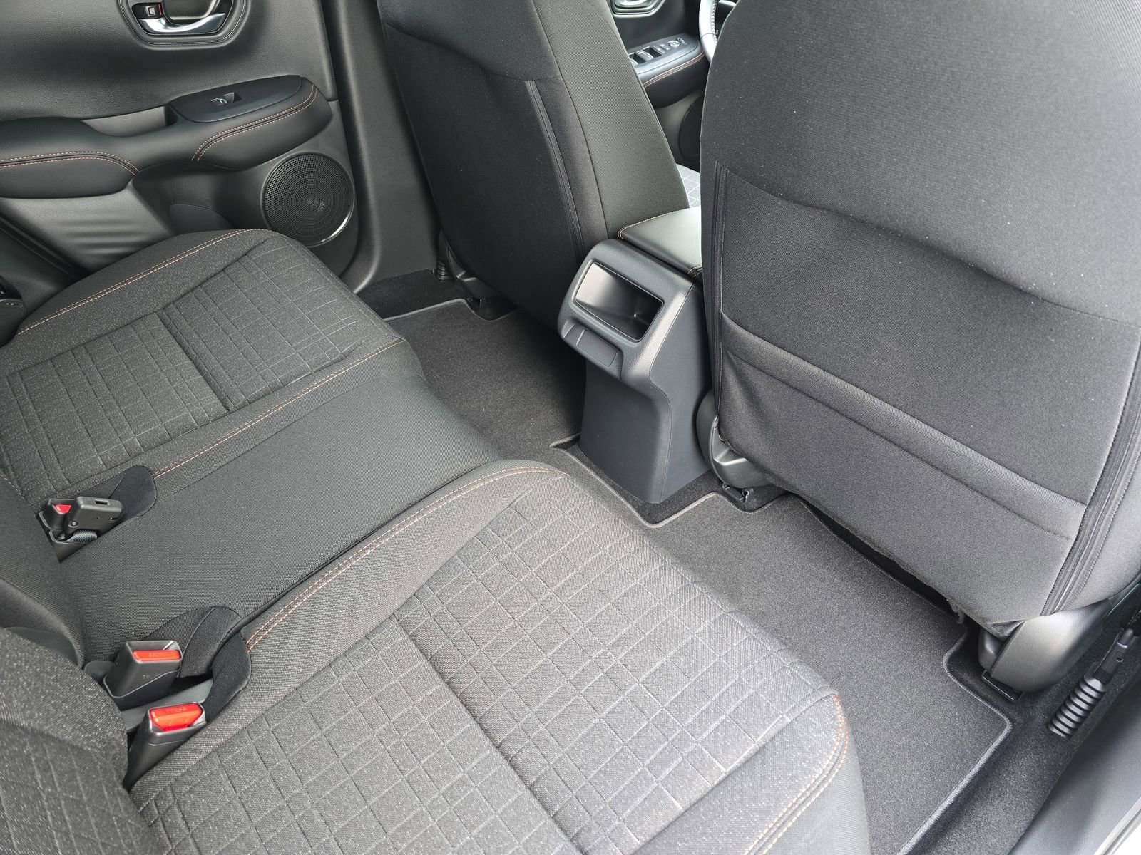 New 2026 Honda HR-V Sport image 11