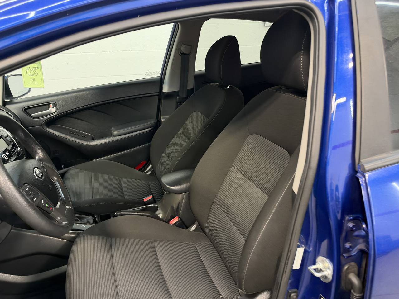 Used 2017 Kia Forte LX FWD image 15