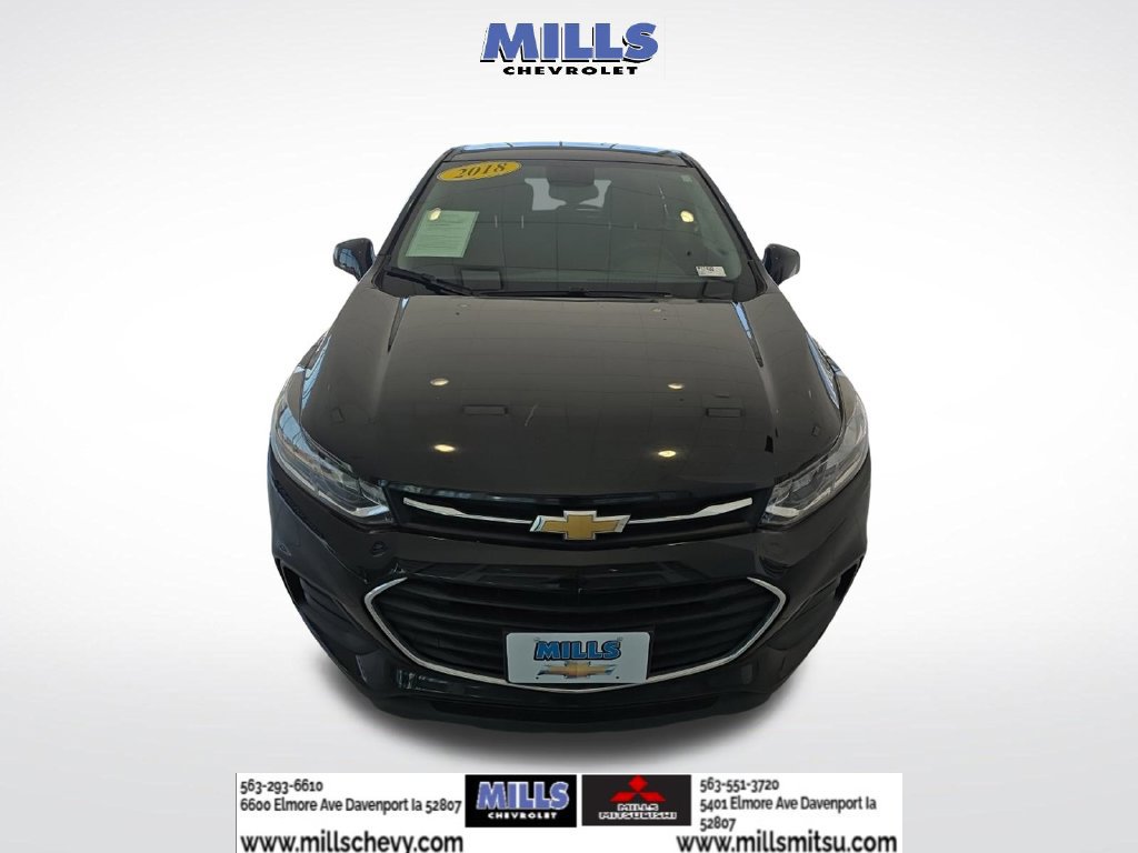 Used 2018 Chevrolet Trax LS FWD image 2