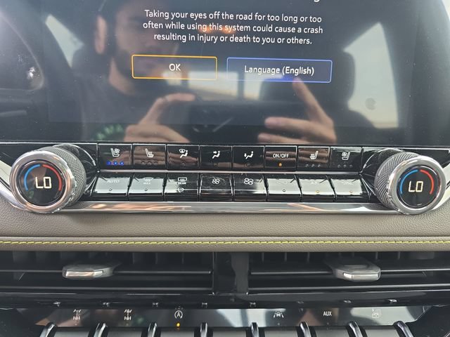 New 2026 Chevrolet Colorado ZR2 w/ Technology Package AWD/4WD image 23