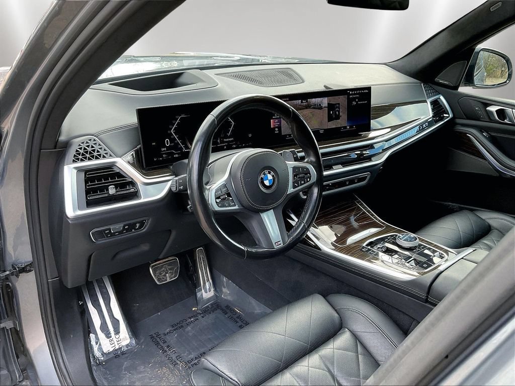 Used 2023 BMW X7 xDrive40i AWD/4WD image 17