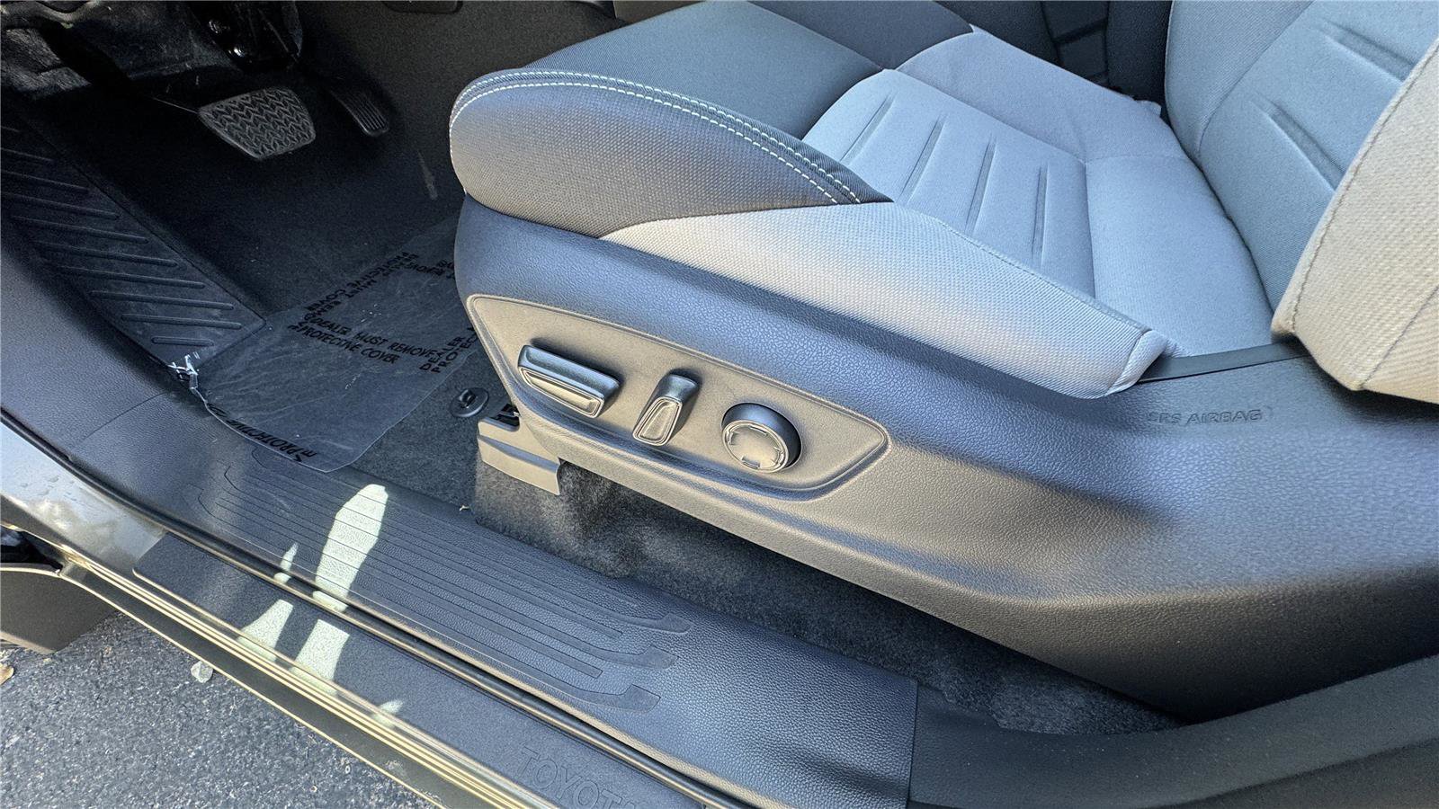 New 2025 Toyota Tacoma TRD Off-Road image 17