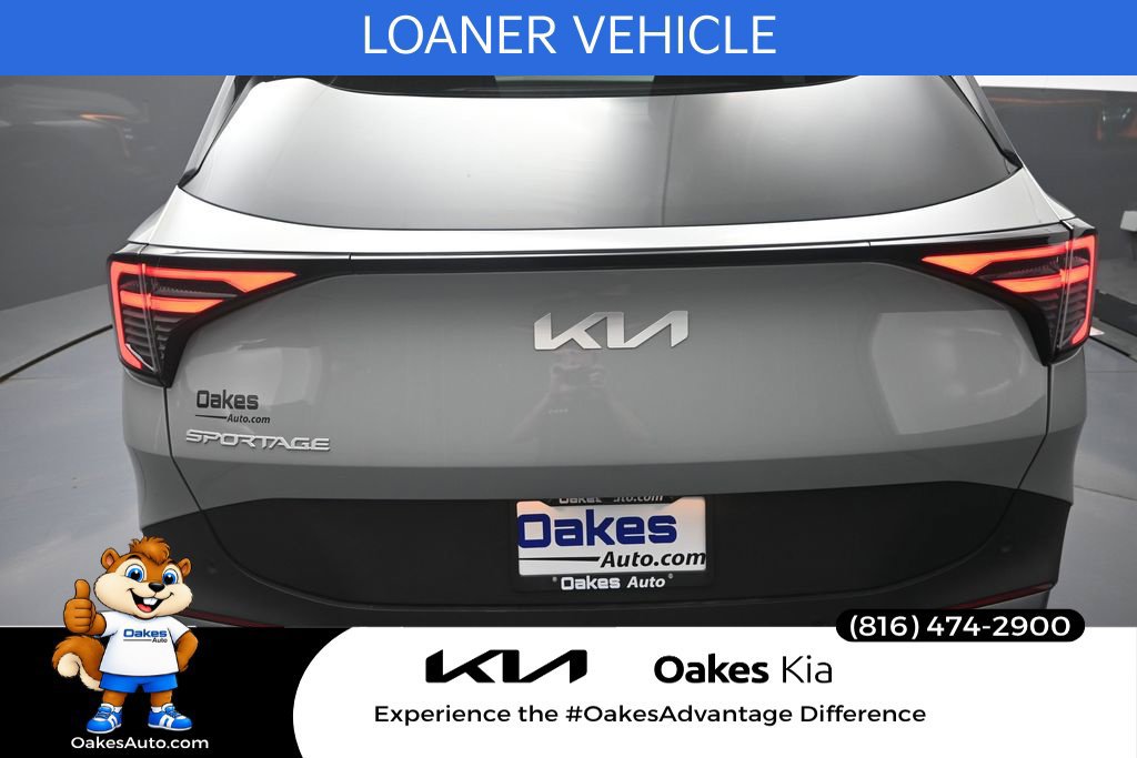 Certified 2026 Kia Sportage EX FWD image 32