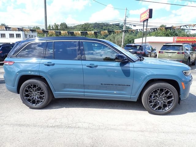 New 2026 Jeep Grand Cherokee Summit w/ Obsidian Package AWD/4WD image 8