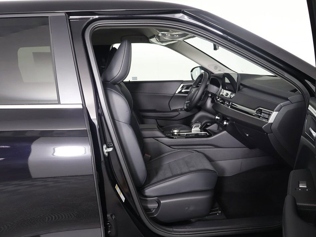 New 2026 Mitsubishi Outlander SE FWD image 29
