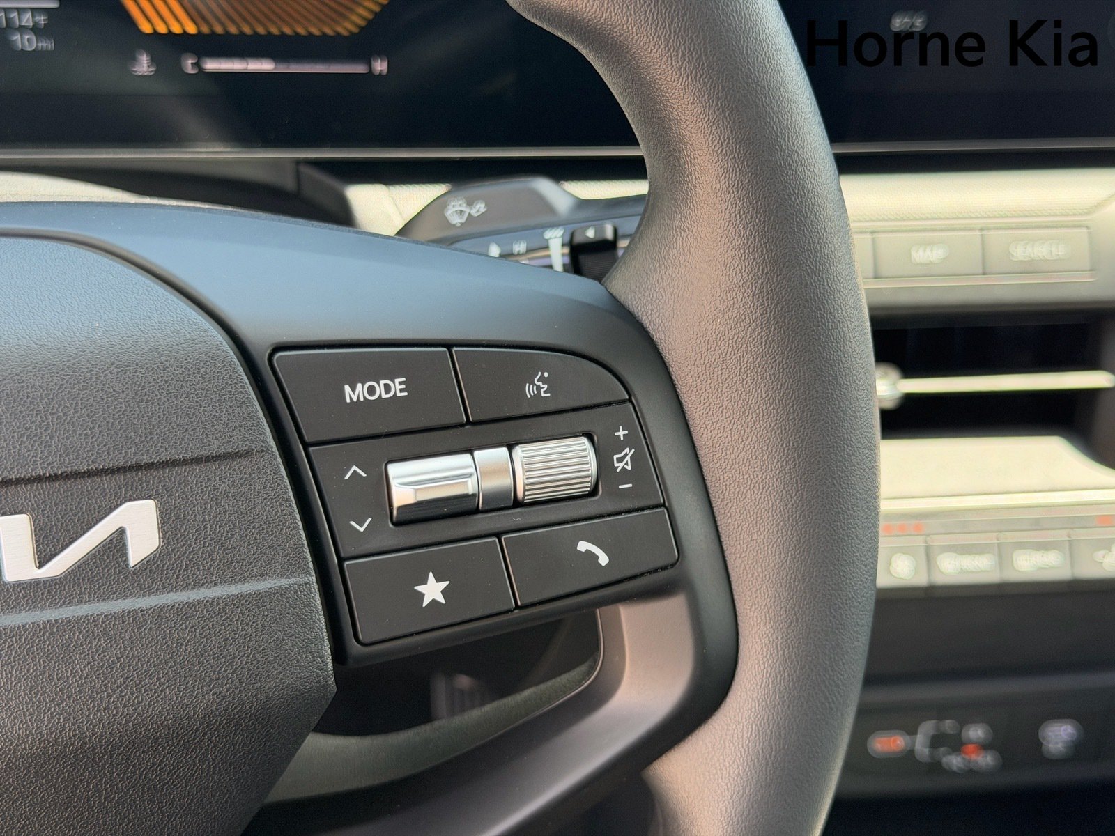 New 2026 Kia K4 FWD image 13