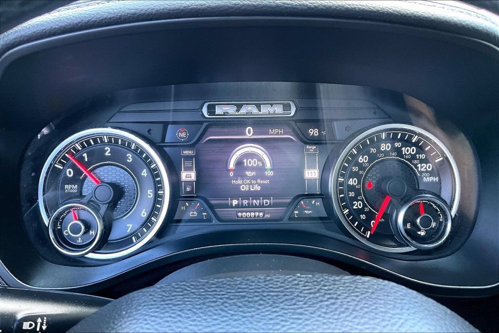 Used 2019 RAM 1500 Laramie w/ Sport Appearance Package AWD/4WD image 14
