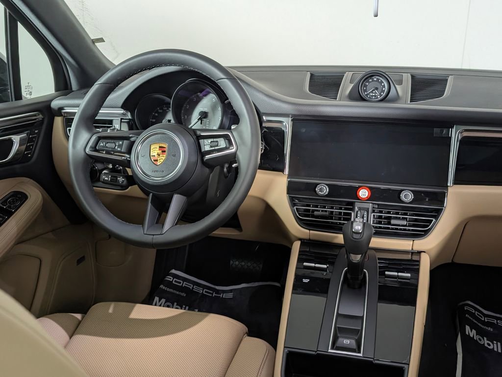 New 2026 Porsche Macan S image 22