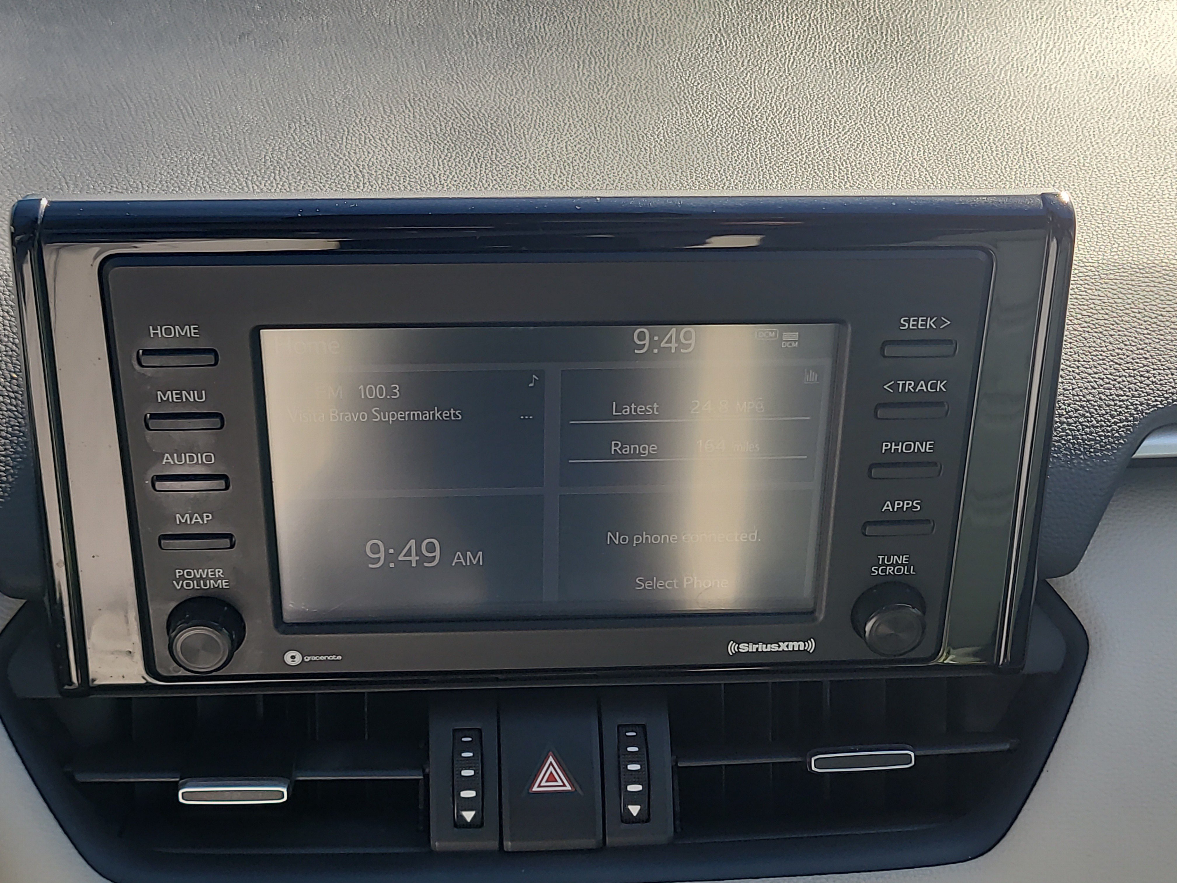Used 2020 Toyota RAV4 XLE Premium FWD image 25