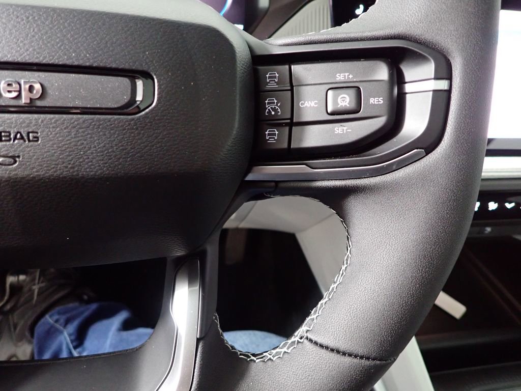 New 2026 Jeep Cherokee Limited image 33