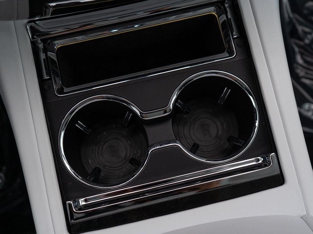 Certified 2023 Rolls-Royce Phantom Sedan RWD image 43