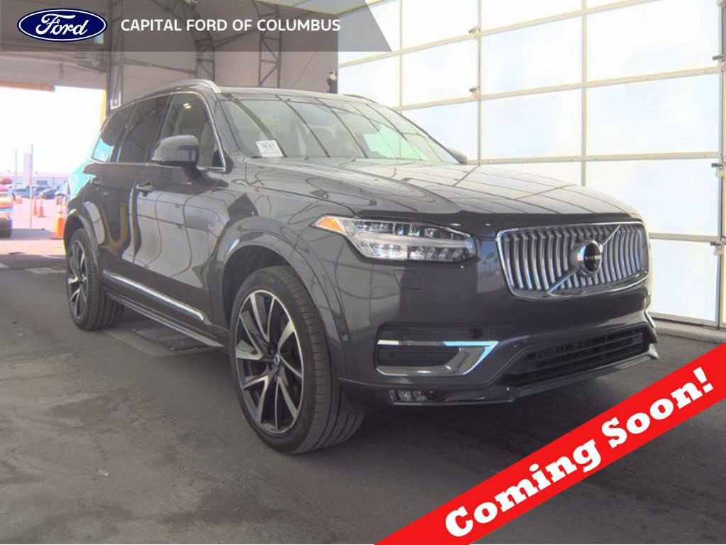 Used 2023 Volvo XC90 B6 Plus w/ Protection Package Premier AWD/4WD image 1