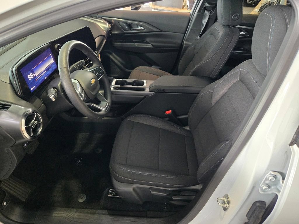 New 2026 Chevrolet Equinox EV LT FWD image 19