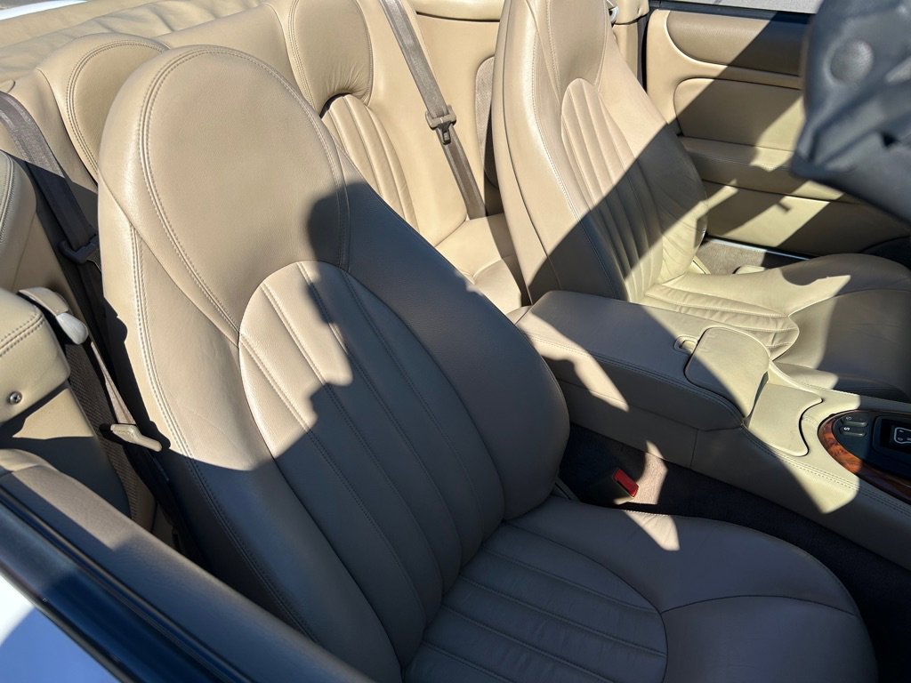 Used 1998 Jaguar XK8 Convertible image 24