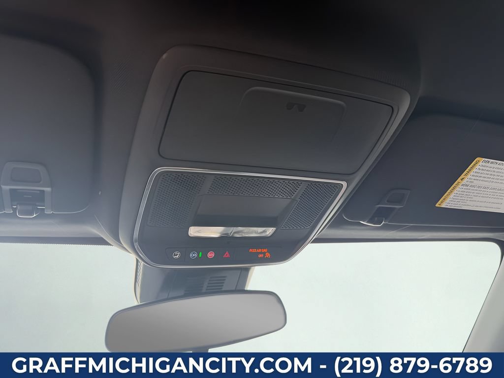 New 2027 Chevrolet Equinox RS AWD/4WD image 16